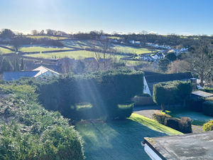 Photo 21- click for photo gallery